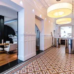 Hotell Le Grand Balcon