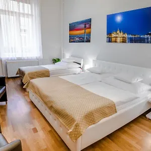 Anabelle Bed And 4*, Budapeste Hungria