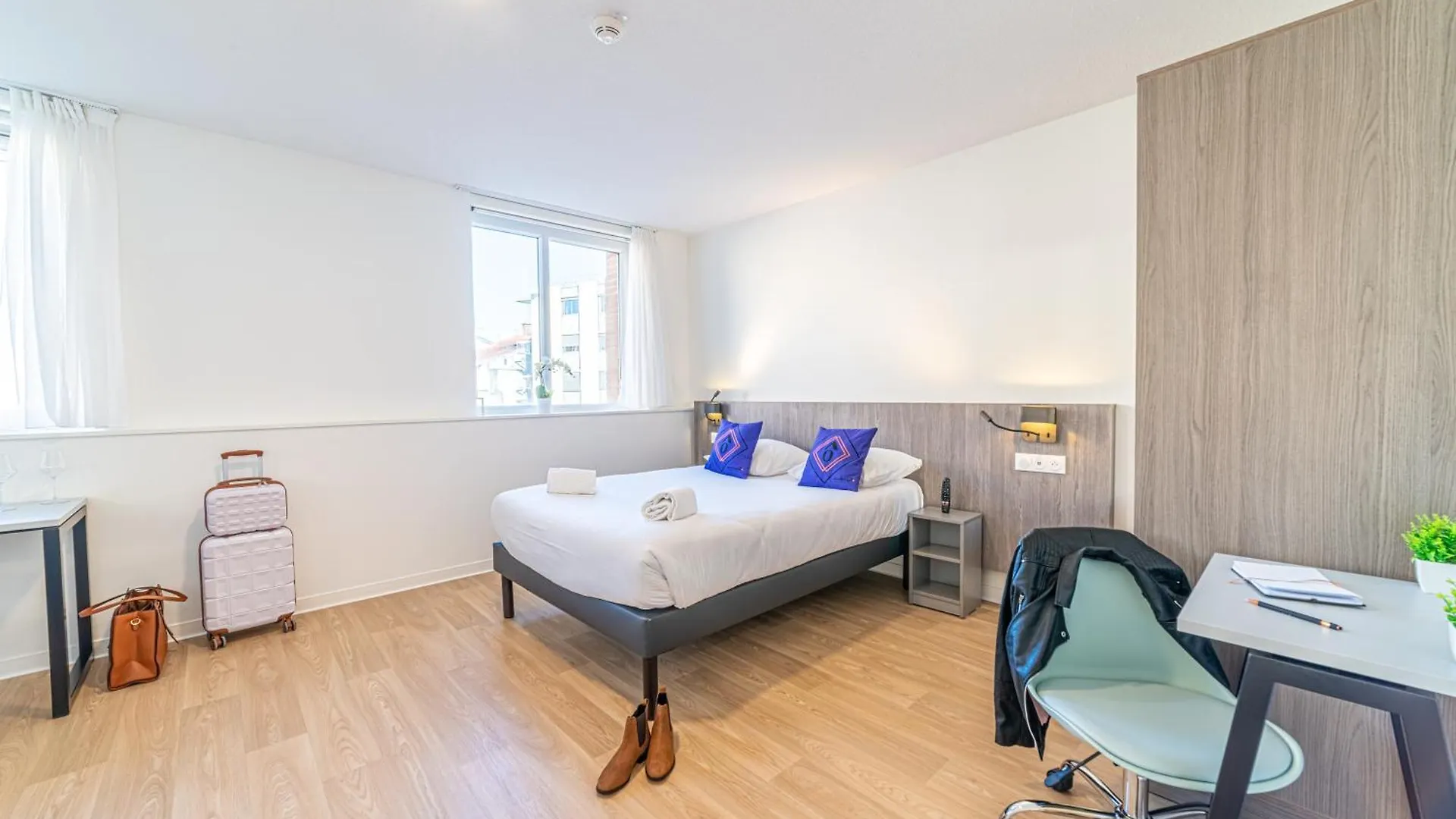 ** Aparthotel Montempo + Apparthotel Toulouse Cite Internationale France