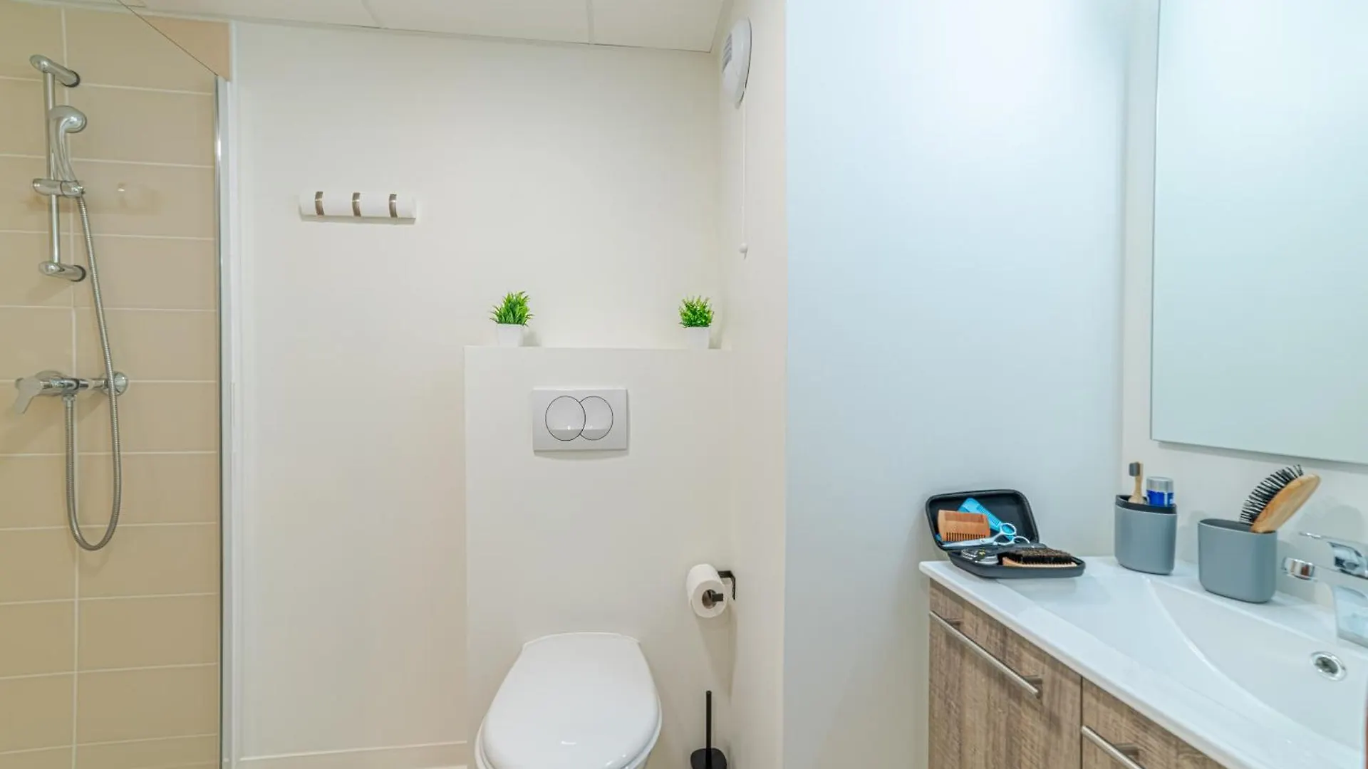 Aparthotel Montempo + Apparthotel Toulouse Cite Internationale