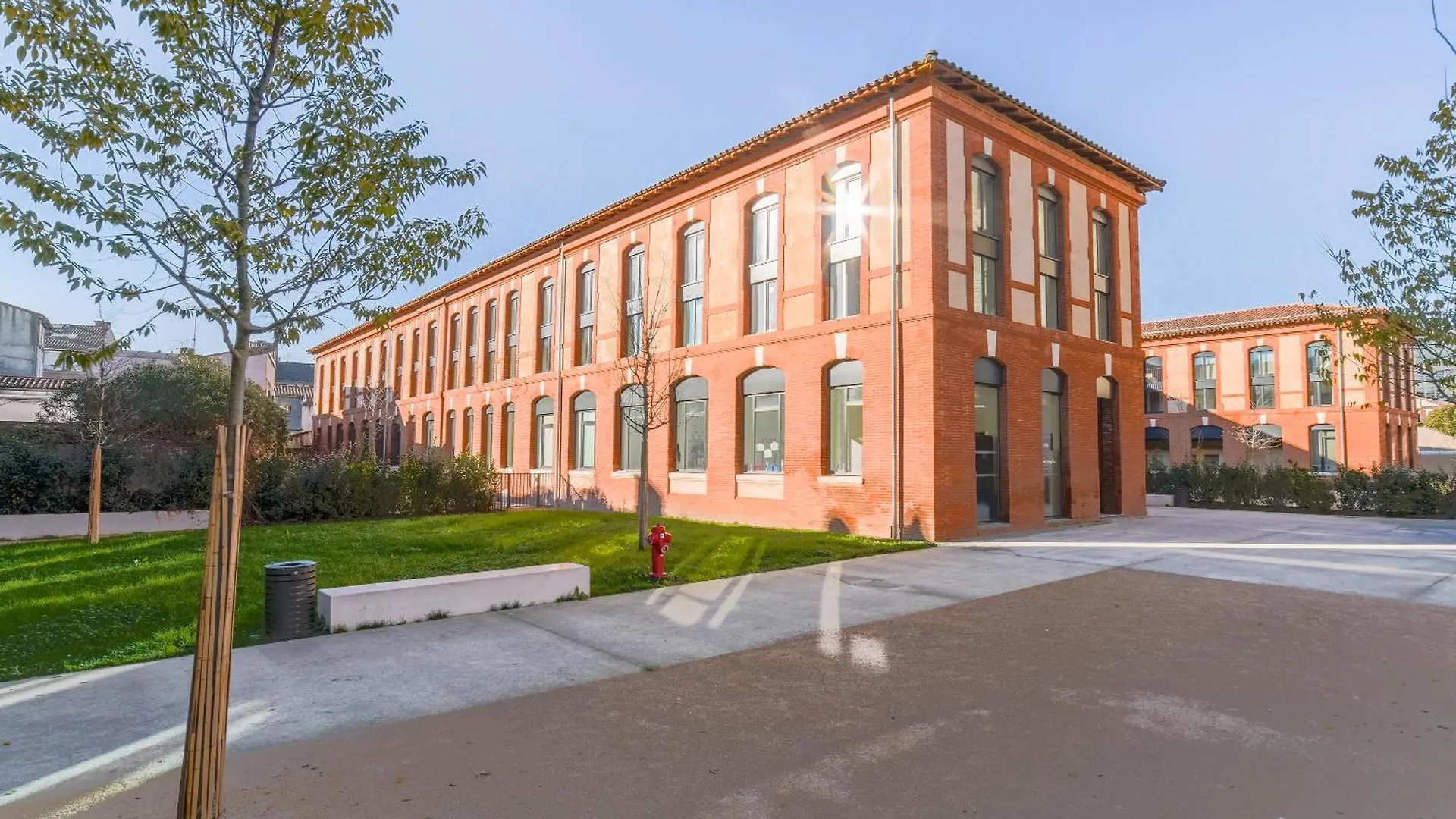 Aparthotel Montempo + Apparthotel Toulouse Cite Internationale
